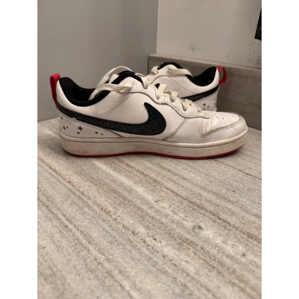 Nike Court Borough Low 2 SE Glitter Size 7Y Walking Travel School‎ Work